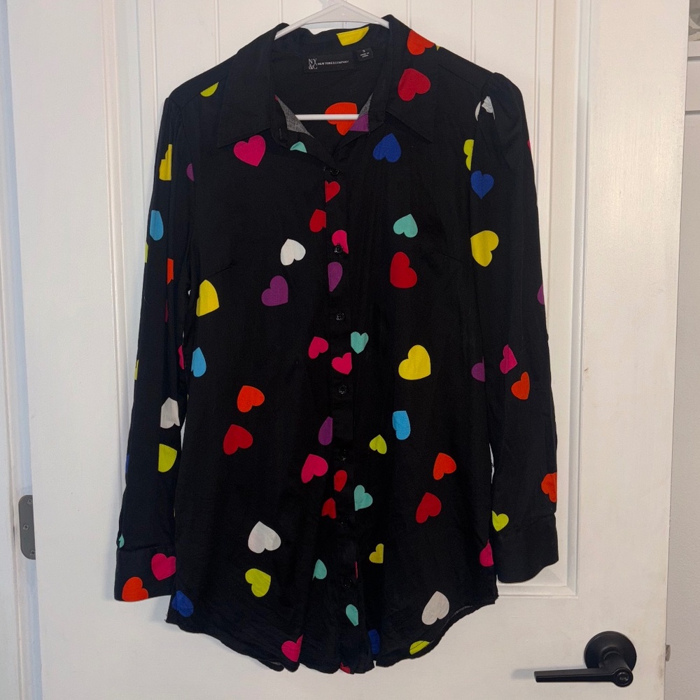 Black Heart Print Button Down ❤️